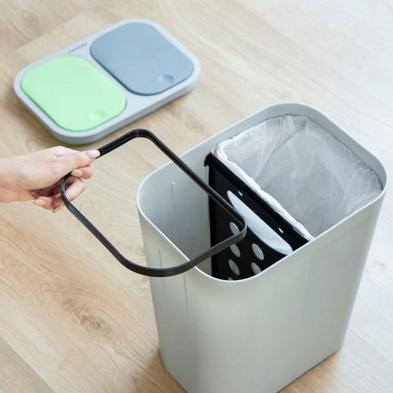 Double Trash Can with Lids Netsilla